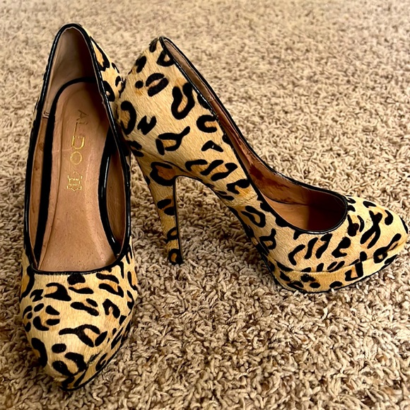 Genuine Aldo Heels - size 7 - Picture 1 of 5